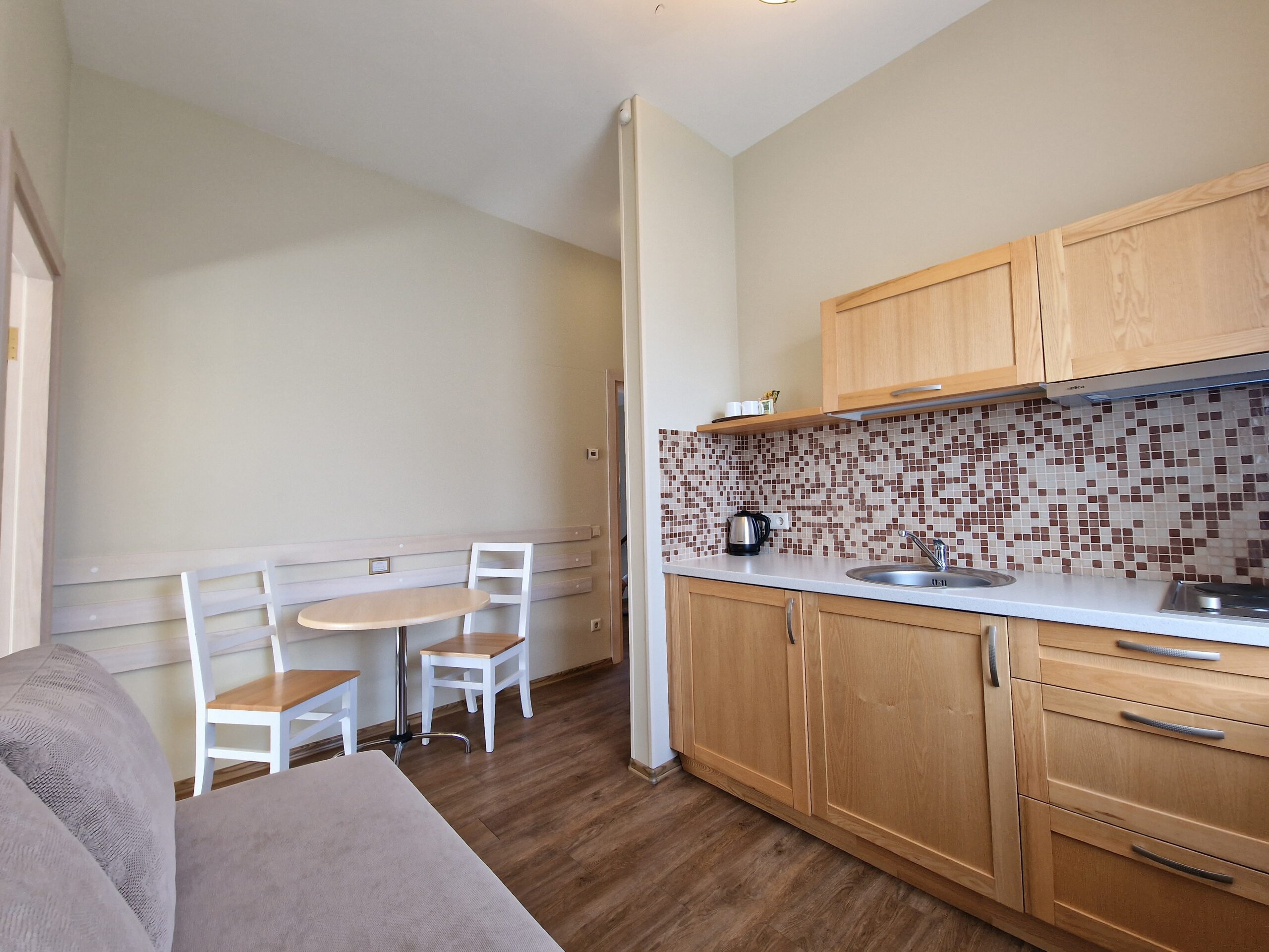 2 kambarių apartamentai su balkonu