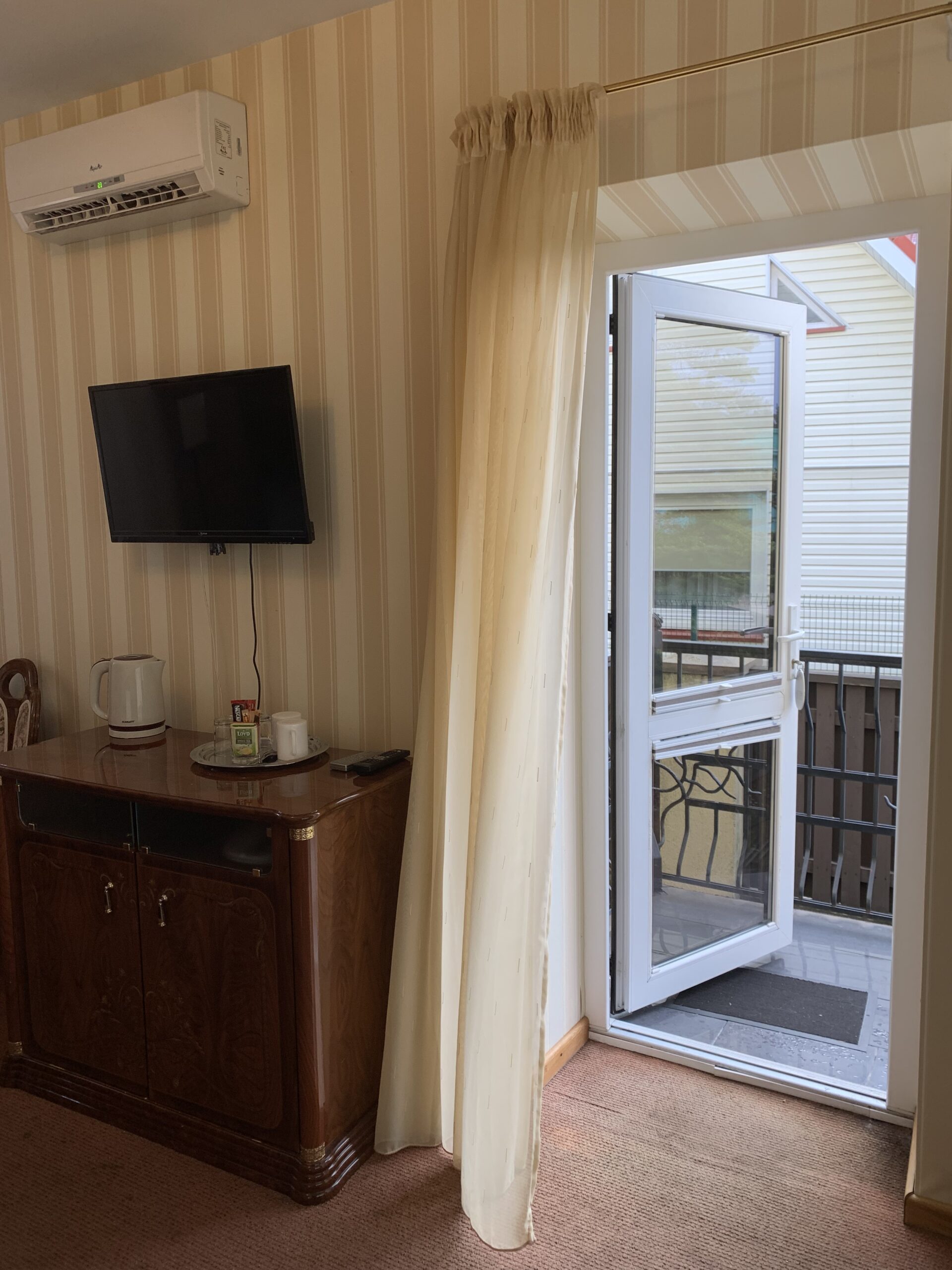 Apartamentai su atskiru įėjimu